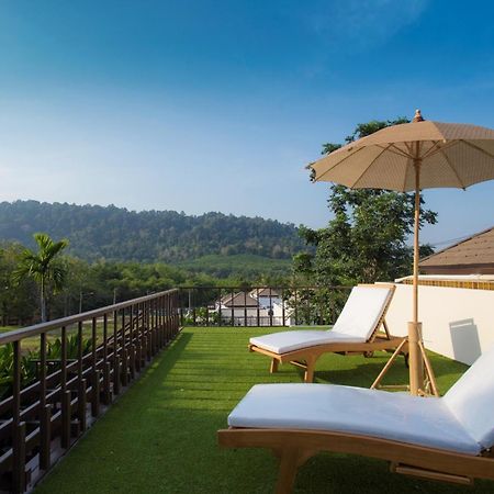 Ozone Villa Phuket Pa Khlok Exterior photo