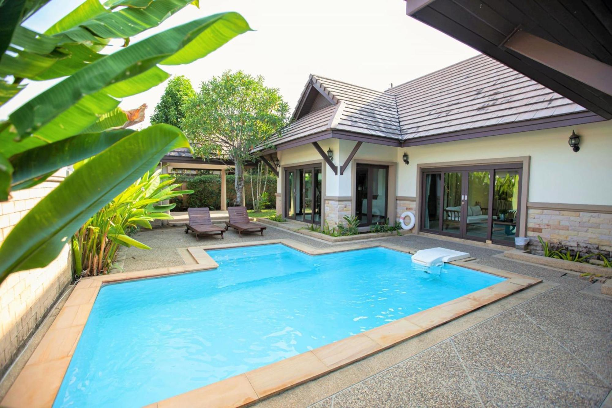 Ozone Villa Phuket Pa Khlok Exterior photo
